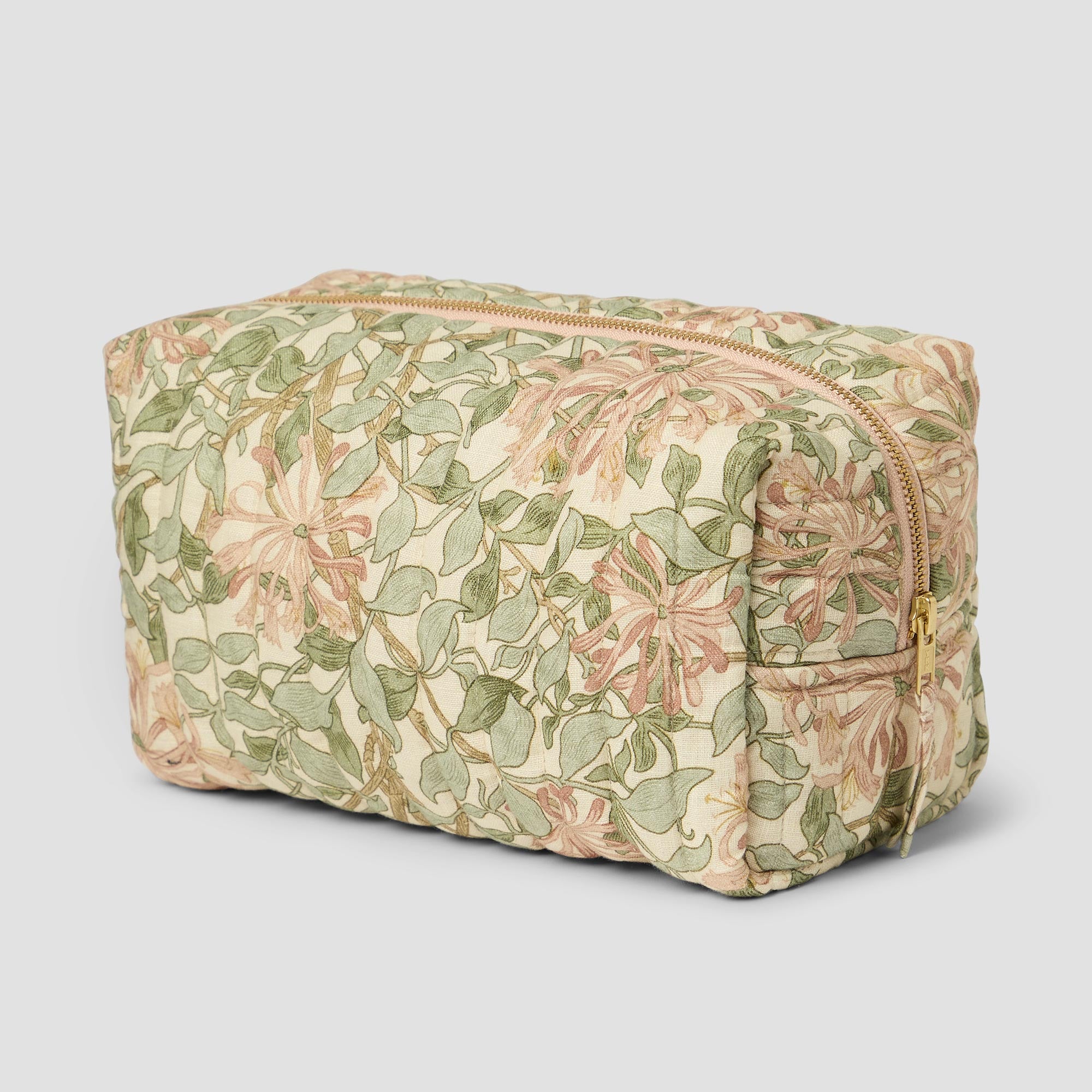 M_CO-HONEYSUCKLE-LINEN-WASH-BAGSOFT-SAGEMain.jpg