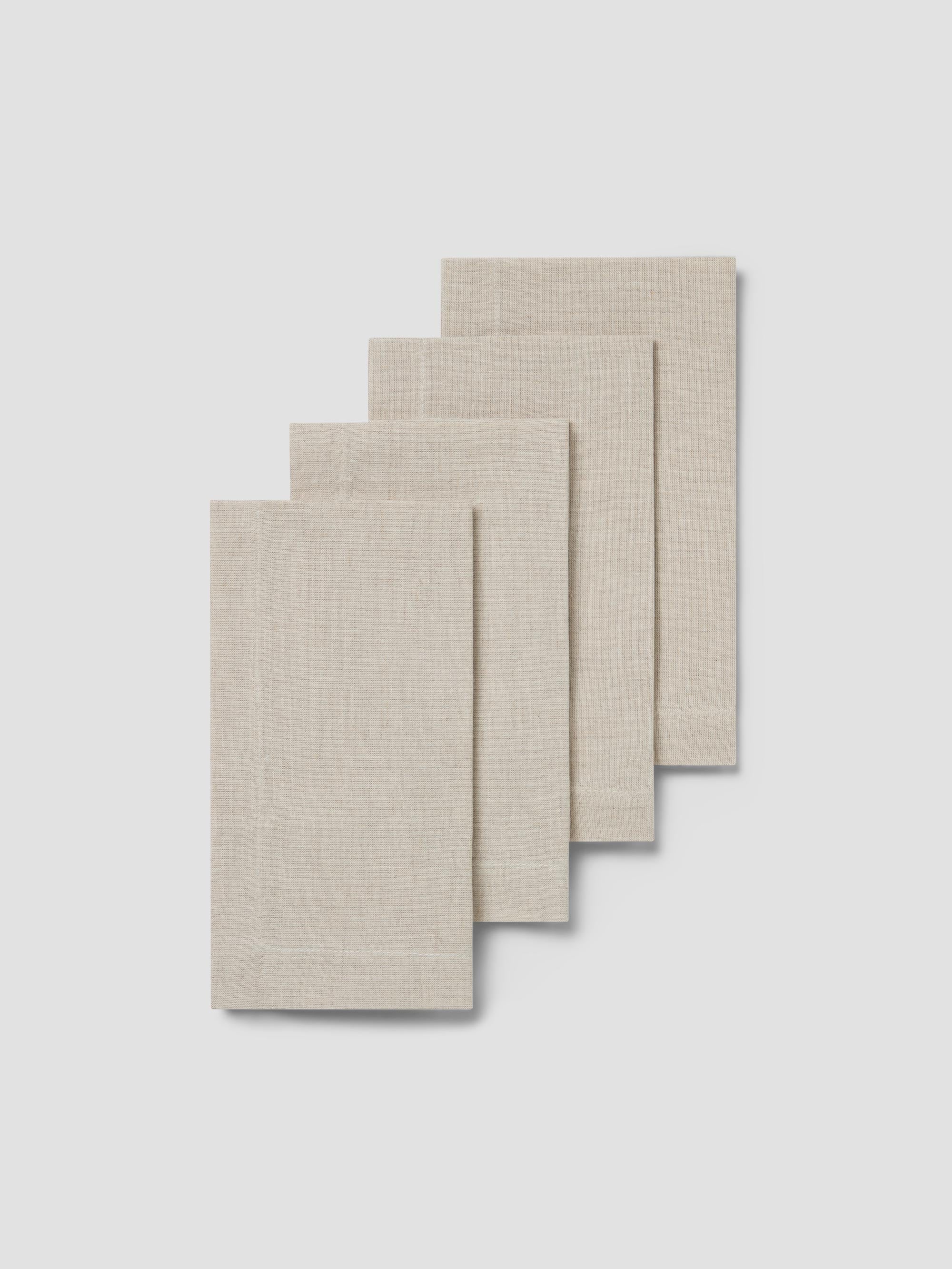 PLAIN-LINEN-BLEND-TABLEWARE-NAPKINSOATMEALGROUP.jpg
