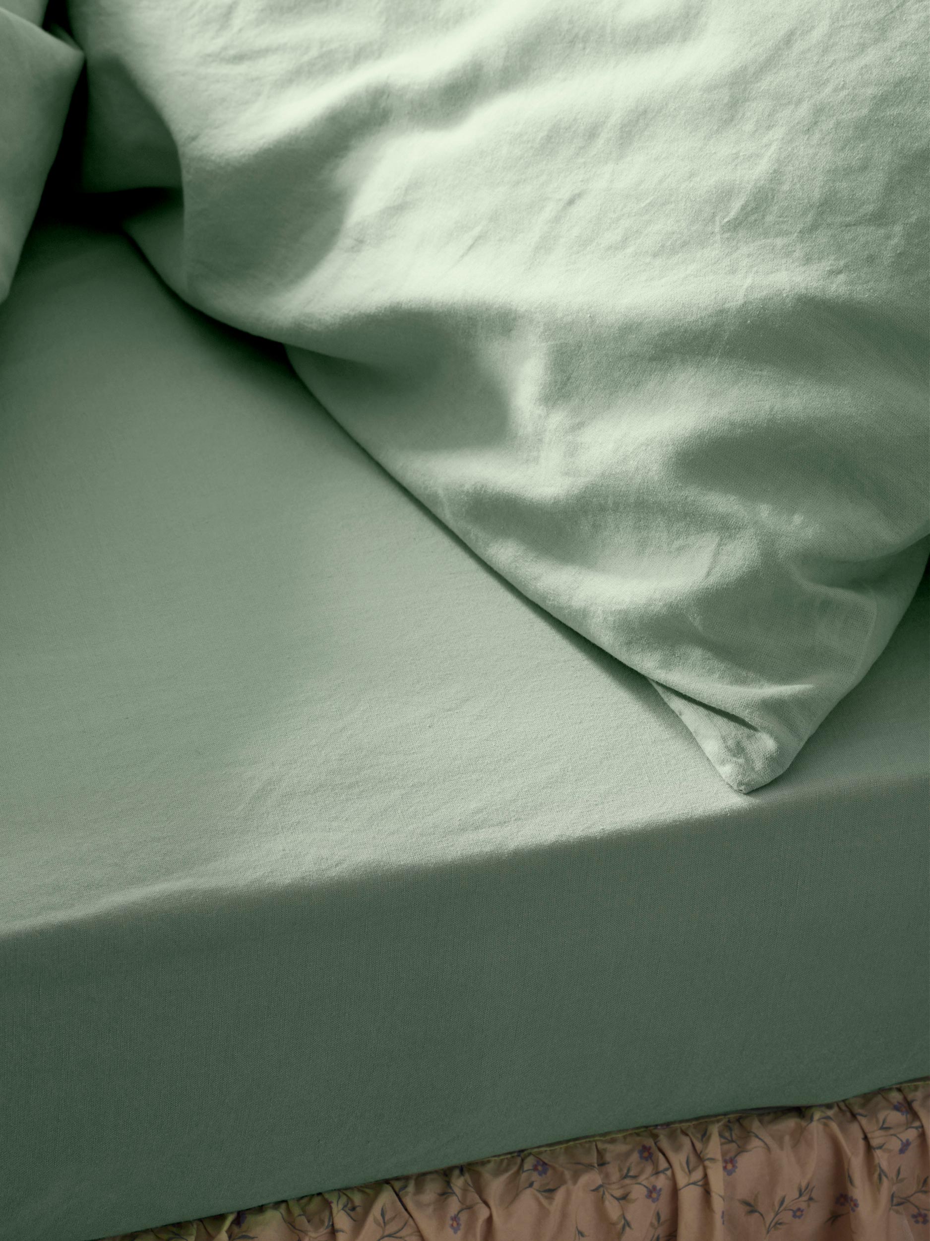 TobyMitchell2024_PIGLETINBED_LINENBLEND_SAGEGREEN_306_RT3_copy.jpg